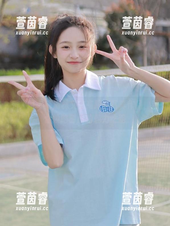 秀人网-林文文 秀人网 - 高清林文文高跟鞋写真作品,带你领略时尚的魅力之路