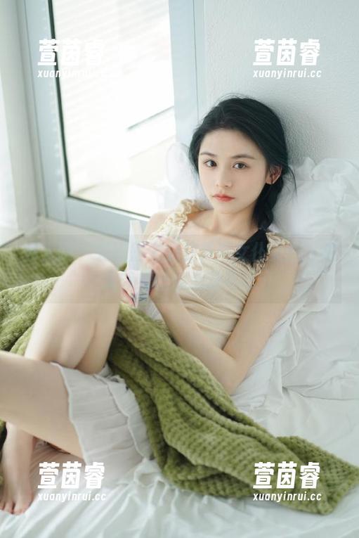 秀人网-江真真 秀人网 - 充满魅力的江真真女仆美图,最美壁纸让你心动不已