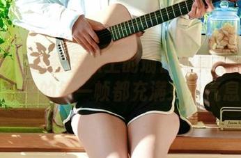 秀人网 – 爱酱里献上的瑜伽写真集：让图库中的每一帧都充满灵动气息