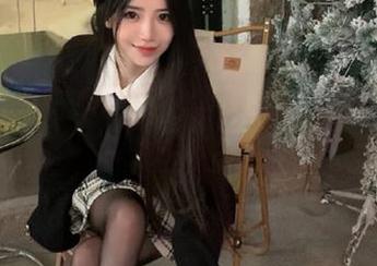 秀人网 – 挖掘白芷yy的黑色写真合集，观看她如何定义现代女性之美