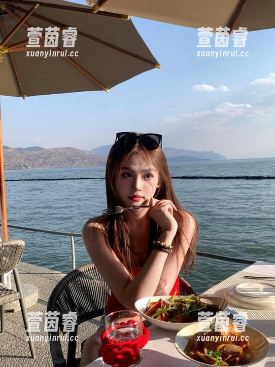 秀人网 - 慵懒之美，糯美子MINIbabe黑色私拍原图重磅来袭，令人心动！