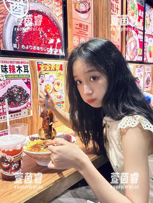 秀人网-绮里嘉Carina 秀人网 - 探索绮里嘉Carina的天台作品集,分享她的艺术创作故事