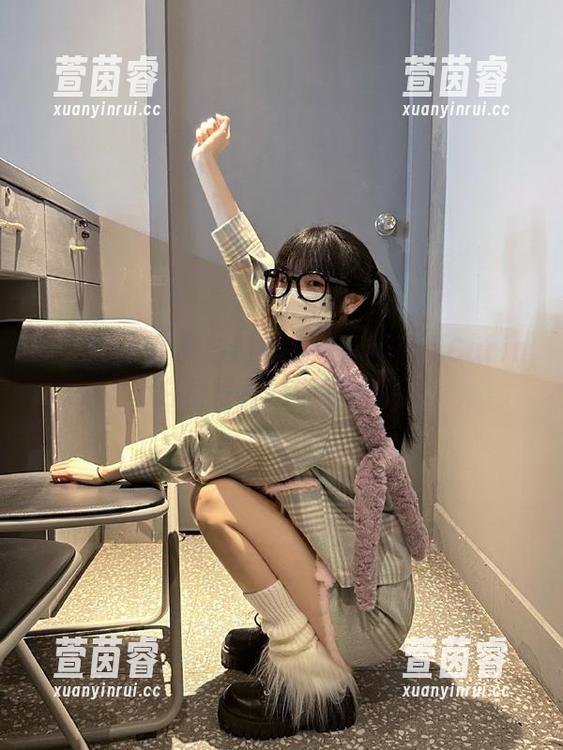 秀人网-绮里嘉Carina 秀人网 - 优雅与纯白交织:绮里嘉Carina白裙写真精选原图推荐