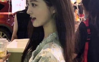 秀人网 – 苏小曼babyface私拍原图大公开，厨娘也能成为时尚女神？