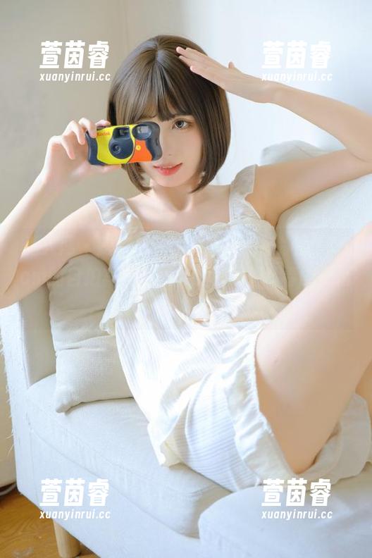 秀人网-葛征净高184cm 秀人网 - 跨越时光的界限,葛征净高184cm的自拍写真在图库中承载着青春的记忆,令人不禁沉醉于其中。