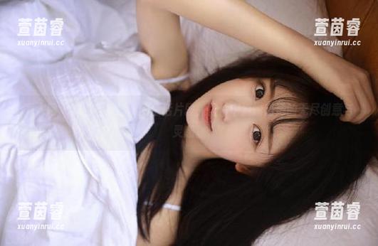 秀人网-言沫 秀人网 - 观看言沫日常的生活片段,图片中流露出她的无尽创意与灵感。