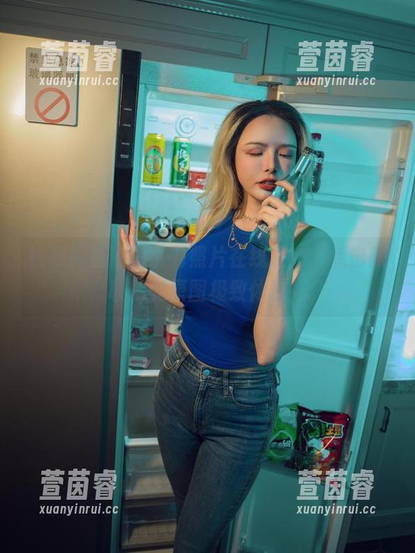 秋和柯基油亮系列照片在线发布，点击获取精美原图极致体验！