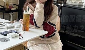 纳丝摄影 – 小西柚别出心裁的眼镜写真图集，带你领略无圣光的经典魅力之旅！