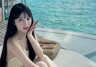美媛馆 – 不容错过的最新图集：K8傲娇萌萌Vivian的海边探险，甜美瞬间尽在其中！