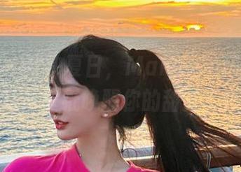 美媛馆 – 欢快夏日，Manuela玛鲁娜泳池写真壁纸唤醒你的甜美心情！