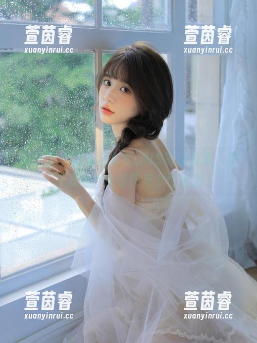 美媛馆-冯木木LRIS 美媛馆 - 最新冯木木LRIS制服写真,细腻展现少女情怀与个性魅力