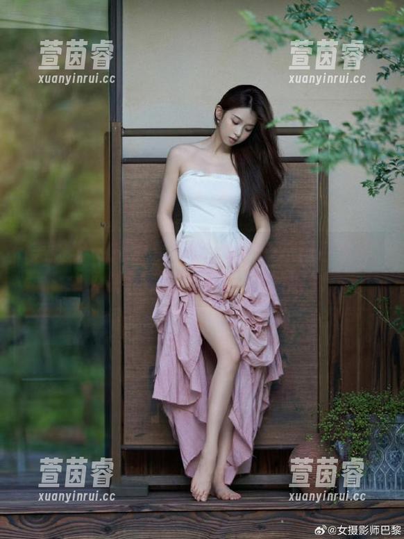 美媛馆-果儿Victoria 美媛馆 - 探索果儿Victoria的粉色世界:免费获取她的最新写真图片!