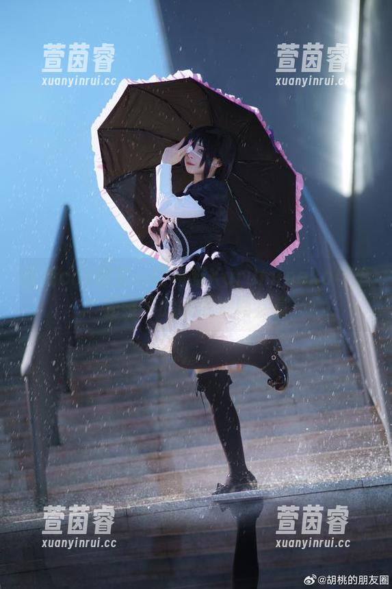 胡桃猫Kurumineko 最新cos展览:胡桃猫Kurumineko与追光雏菊的唯美瞬间共赏