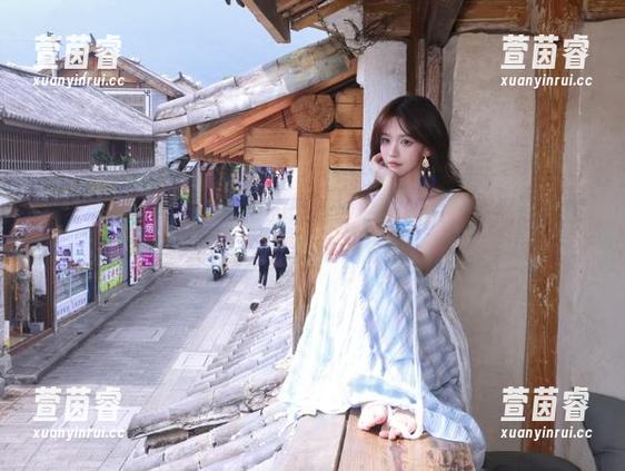 微密圈 - 脸红Dearie的黑透纱私拍图片，竟然让我重新定义了优雅与性感！