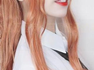无圣光下的万圣节：芋圆侑子的另类写真呈现