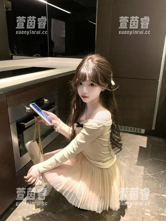 花漾show-李晨晨 花漾show - 高清在线欣赏李晨晨的棉袜作品,感受袜子里的温暖与风情