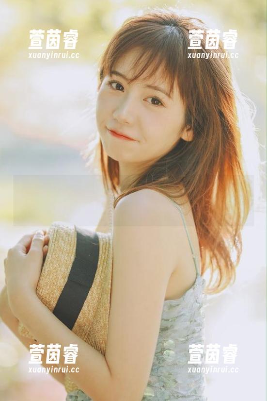 花漾show - 闪耀无圣光！玥儿玥er与高跟鞋的美图写真，别样风情尽显