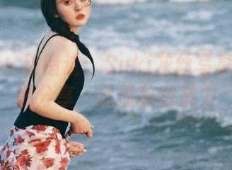 蜜桃社 – 别错过：Suki灰丝写真资源原图分享，尽显独特魅力