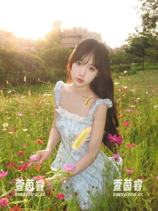 见新摄影 见新摄影为你呈现烈火般的JK私拍图包,燃烧你的视觉感官!
