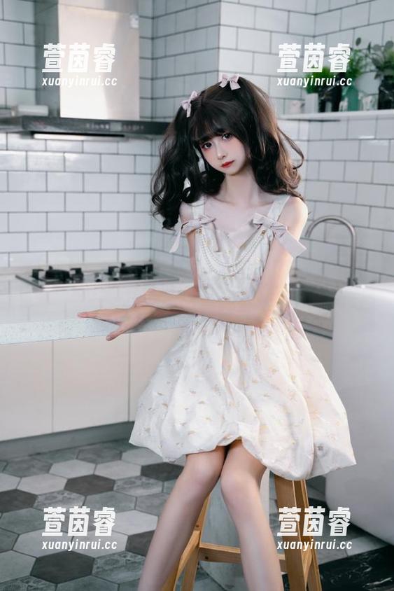 语画界-月音瞳 语画界 - 《月音瞳瑜伽作品》:网盘独家分享她的曼妙身姿