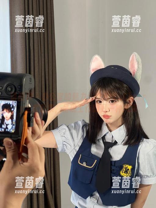 语画界 - 办公室的魅力：绯月樱_Cherry全套图集，呈现工作的另一种风采