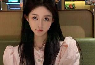 微密圈 – “铁锤姐姐”与连体衣的完美邂逅，带来一组美图精选至今无可超越！