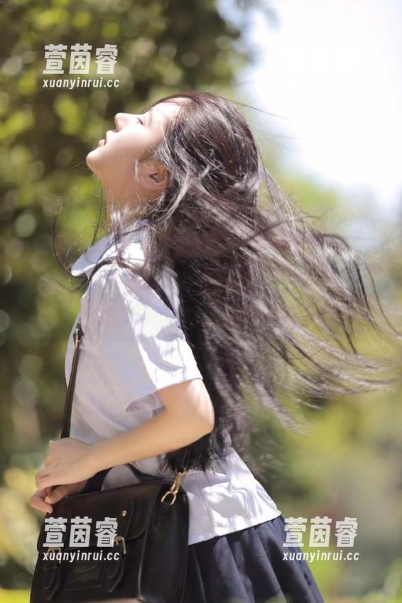 青豆客 - “朱赢Molly少女”写真作品集：图包带你领略青春的美丽瞬间