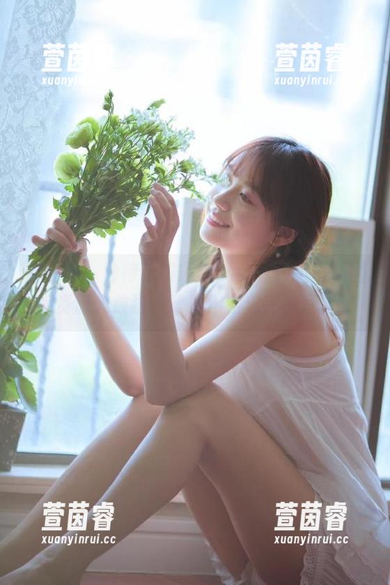 青豆客 - 独特萌琪琪Lrene套装摄影，图库资源大放送，帮助你完成完美写真！