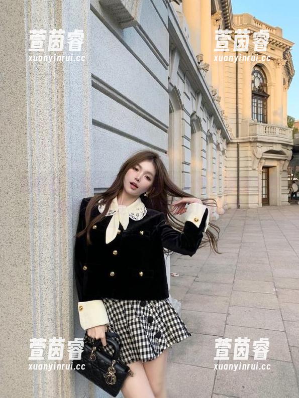 魅妍社 - 雪千紫白丝写真大赏：原图与壁纸双重享受，感受梦幻般的美