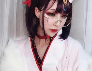 超值免费黑白御猫丝袜图包，让你畅游完美视觉盛宴！